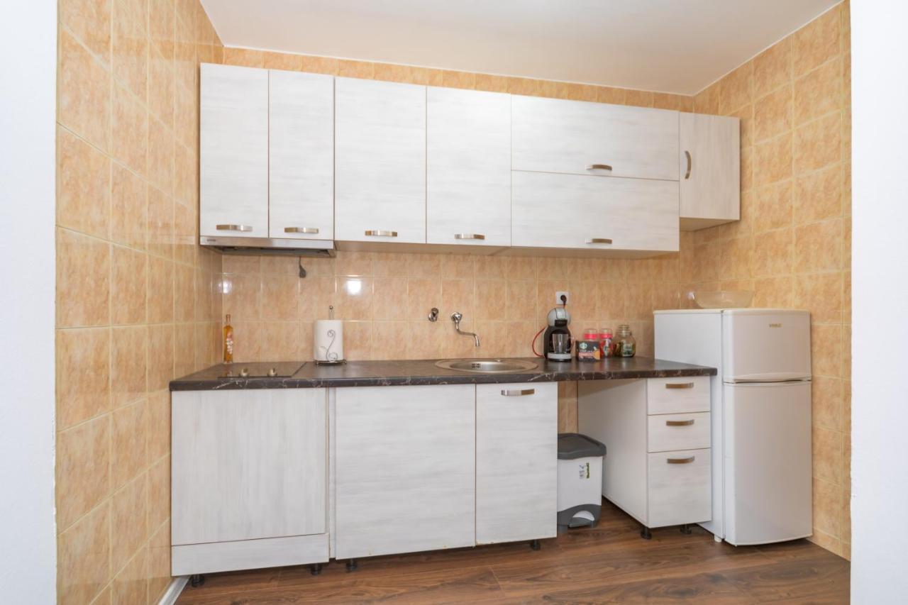 Aloha Apartman Bar Eksteriør billede